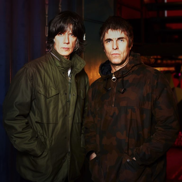 Liam Gallagher e Jonh Squire lançam single e anunciam turnê